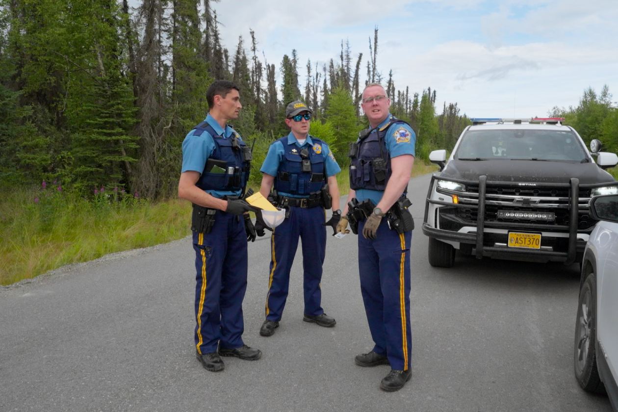 Alaska State Troopers S2 E1